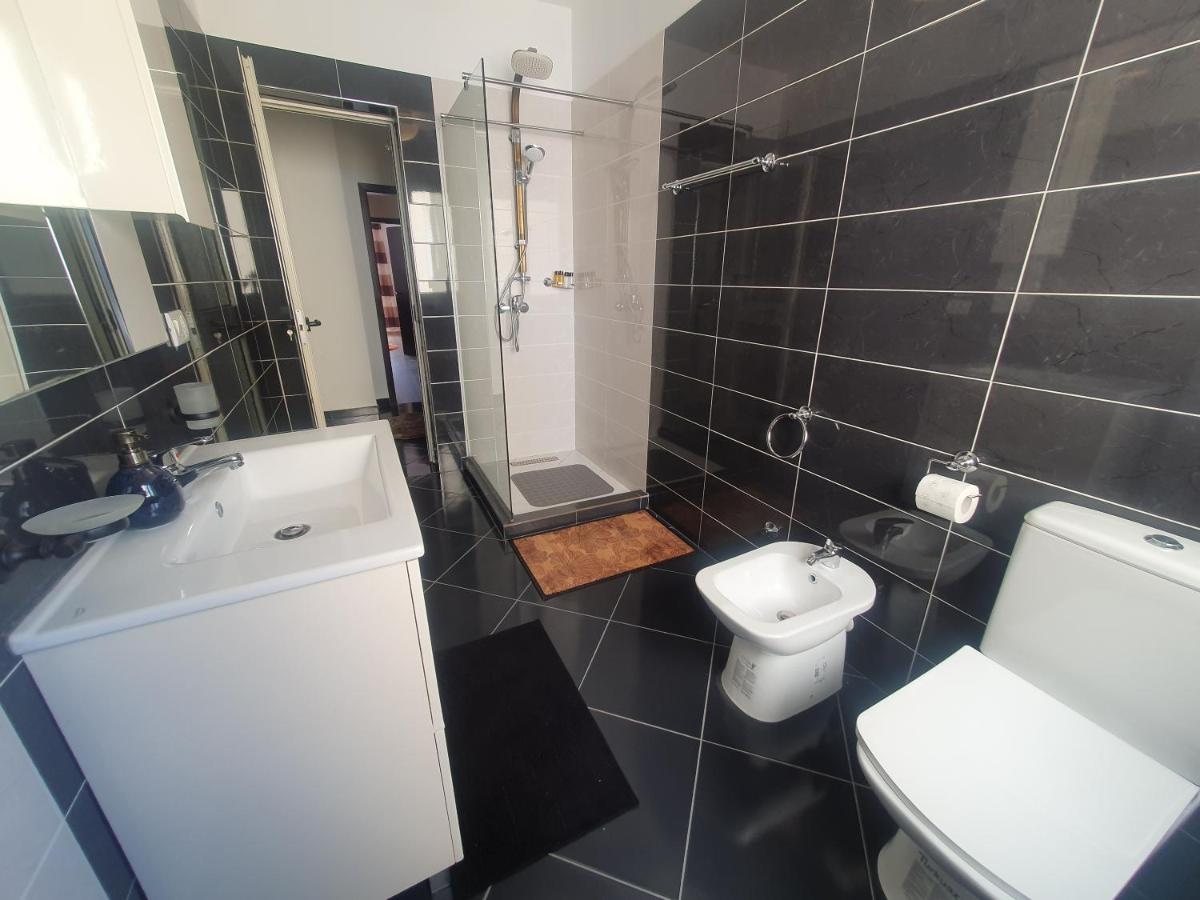 Apartment In The Heart Of Tirana , Bllok Esterno foto