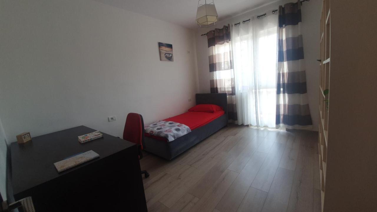 Apartment In The Heart Of Tirana , Bllok Esterno foto