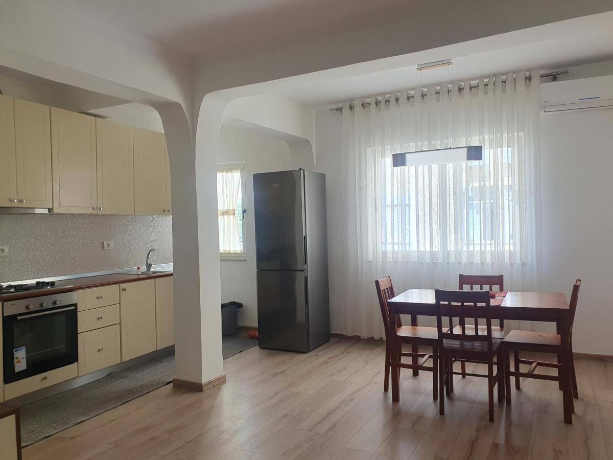 Apartment In The Heart Of Tirana , Bllok Esterno foto